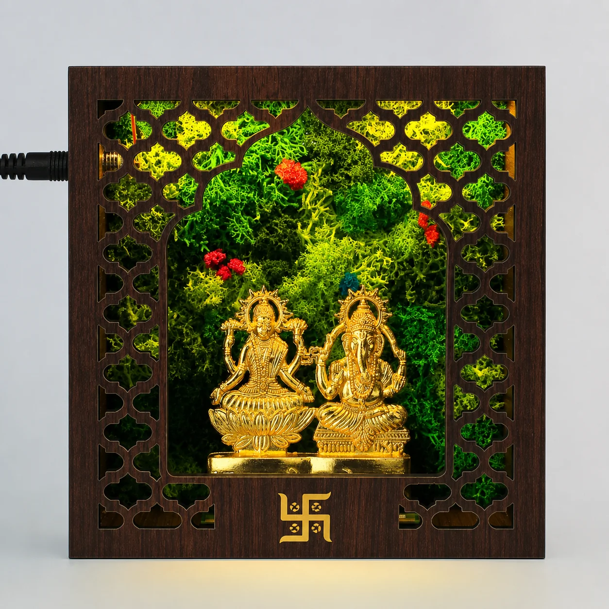 Exact Fnamah66 6-inch metal Laxmi–Ganesh photograph