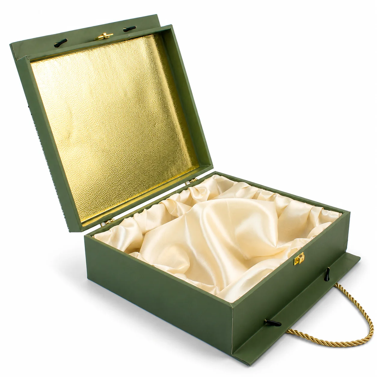 LX40 Emerald Forest Chest packaging detail view